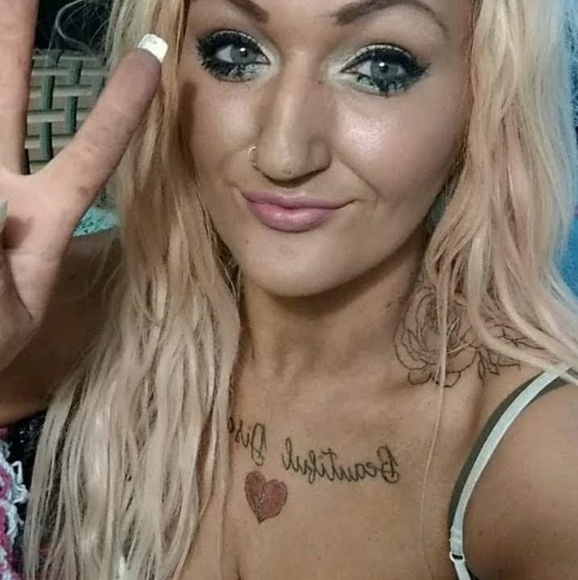 Meet your Posher, T - Picture 1 of 1